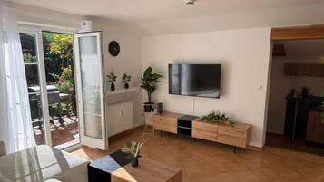TV