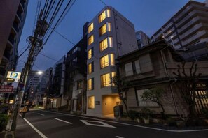 Unclassified image, 5 of 15, button - Dash Living Kagurazaka (Tokyo)