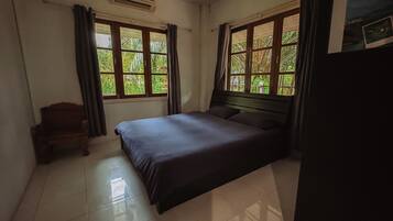 4 bedrooms, free WiFi, wheelchair access