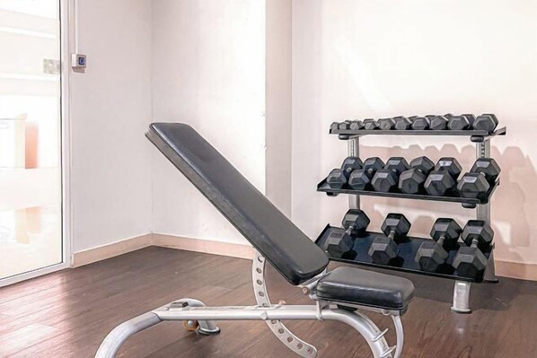 Gym - Madison Park Apartments by HostJess (West Jakarta)
