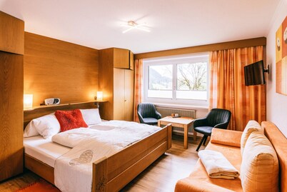 Room '11' with Mountain View, Shared Terrace and Wi-Fi