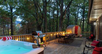 Lodge-Style Home Near Gatlinburg w/ Hot Tub & Game Room | Evergreen Escape