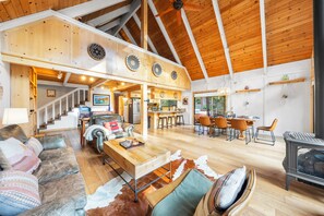 Téléviseur connecté, foyer