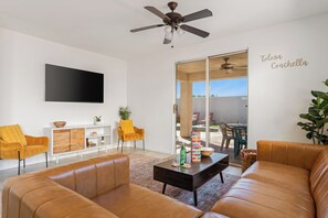 Smart TV, offices