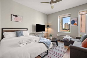 Desk, laptop workspace, iron/ironing board, free WiFi - CozySuites Marquee (Minneapolis)