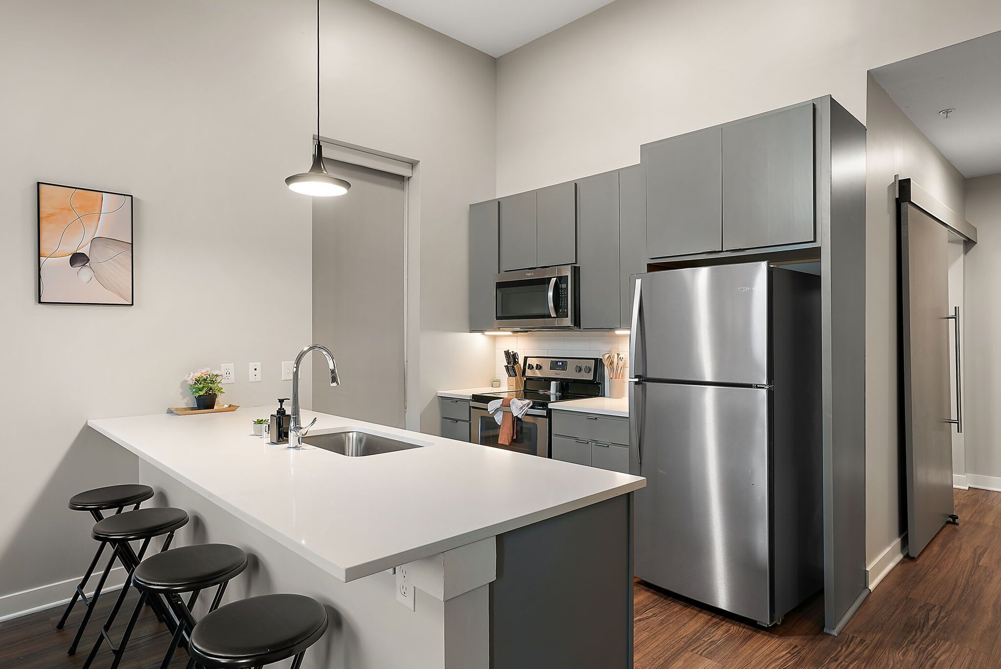 Apartment | Private kitchen | Fridge, microwave, oven, stovetop
