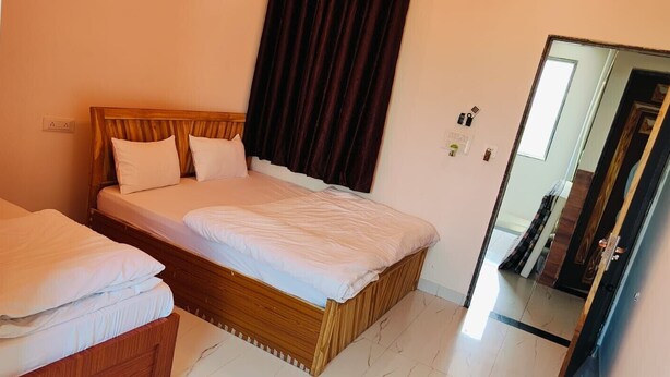 Triple Room - Ram Basant Hotel & Resturant (Danta Ramgarh)
