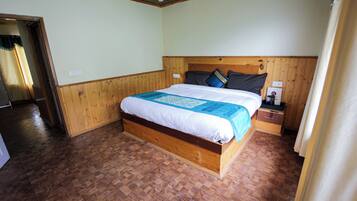 Deluxe Room, Balcony, Valley View