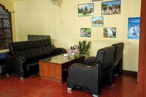 Unclassified image, 5 of 7, button - Yula Hotel Thatluang (Vientiane)