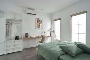 Room - Express by M Village 47 Thao Dien, a brand of Modern Village Lifestyle (Ho Chi Minh City)