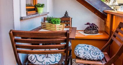 Riverside Pines Luce Apartments with Balcony - Studio Apartment with Balcony