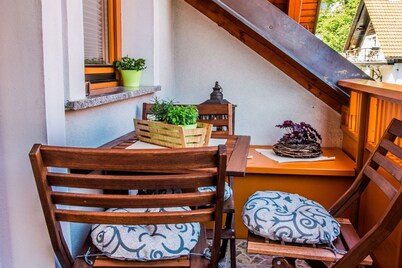 Riverside Pines Luce Apartments with Balcony - Studio Apartment with Balcony