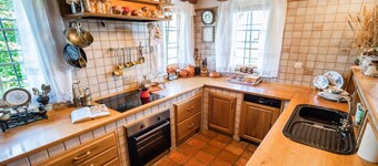 Cozy Countryside Retreat Villa with Hot-Tub - Two Bedroom Villa with Hot Tub