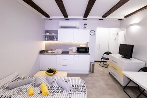 1 habitación, cuna de viaje y wifi gratis 