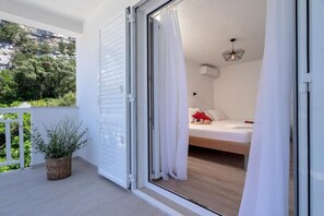 2 Schlafzimmer, Reisekinderbett, kostenloses WLAN