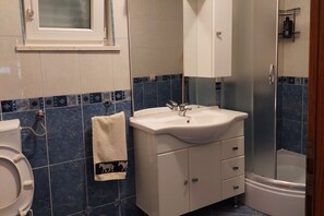 Douche, séchoir à cheveux