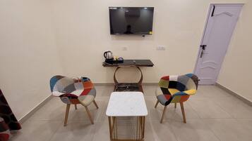 Presidential Studio | Soundproofing, iron/ironing board, free WiFi