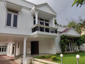 บริเวณภายนอก