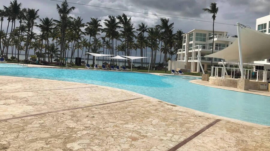 Residencial la Ensenada, on Playa Nueva Romana