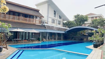 Kolam renang