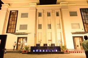 Bagian depan properti