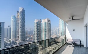 Appartement Deluxe, balcon, vue sur la ville | Balcon