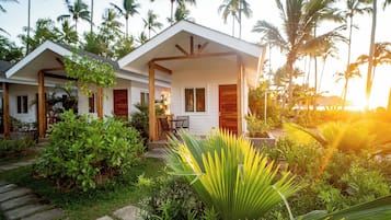 Beach Front Villa | Pemandangan pantai/laut
