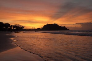 Serviettes de plage, plongée avec masque et tuba