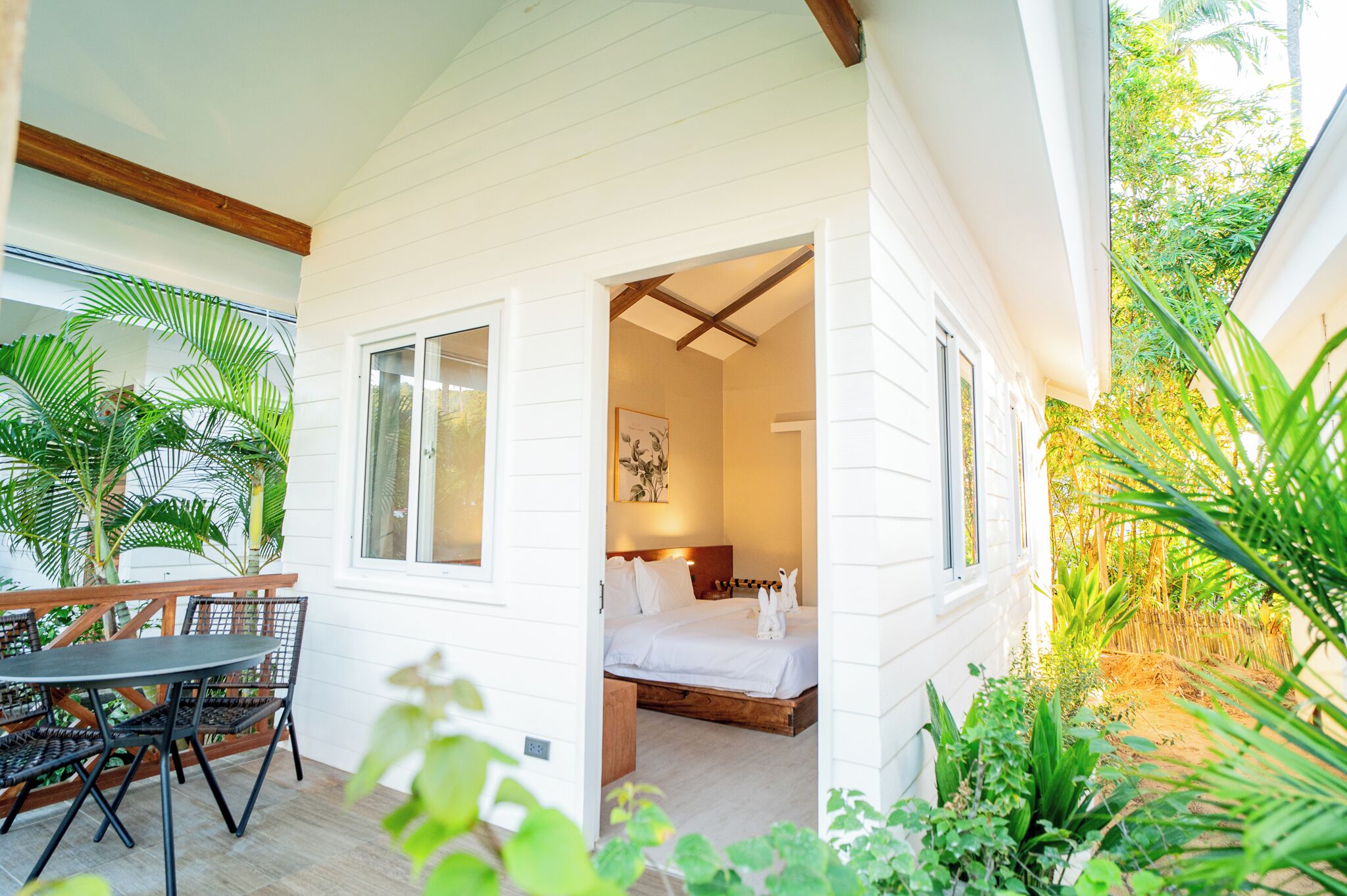 Beach Front Villa | Terraza o patio