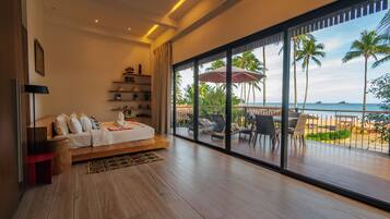 Presidential Suite with Ocean View | 高級寝具、ミニバー、WiFi (無料)、ベッドシーツ