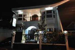 Exterior - Omah Tirtodipuran (Mantrijeron)