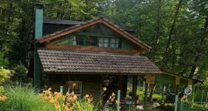 Holiday Home Green Side Cottage - Two Bedroom Holiday Home