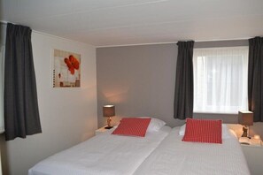 2 bedrooms, free WiFi, bed sheets