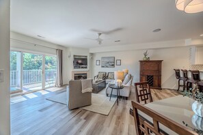 TV connectée, cheminée