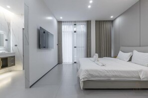 Cots/infant beds - T M L-Urban 4 Bedroom-Independent Swimming Pool and Ktv (Pattaya)