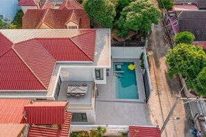 Exterior - T M L-Urban 4 Bedroom-Independent Swimming Pool and Ktv (Pattaya)