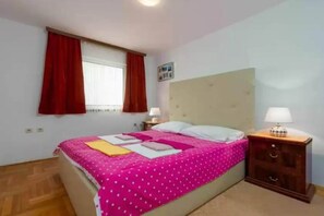 3 chambres, accès au Wi-Fi (inclus)