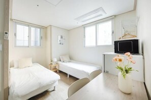 Room - Ehwa Blossom (Seoul)