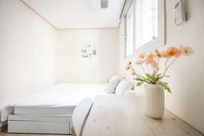 Room - Ehwa Blossom (Seoul)