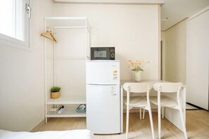 Room - Ehwa Blossom (Seoul)