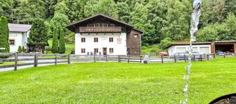 Herrliche Wohnung für 8 Personen mit  W-LAN, Pool, TV, Terrasse und Haustiere erlaubt