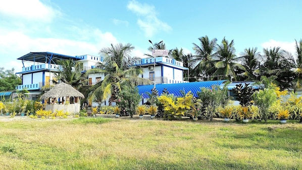 Deluxe Double Room, Non Smoking | Soundproofing, free WiFi