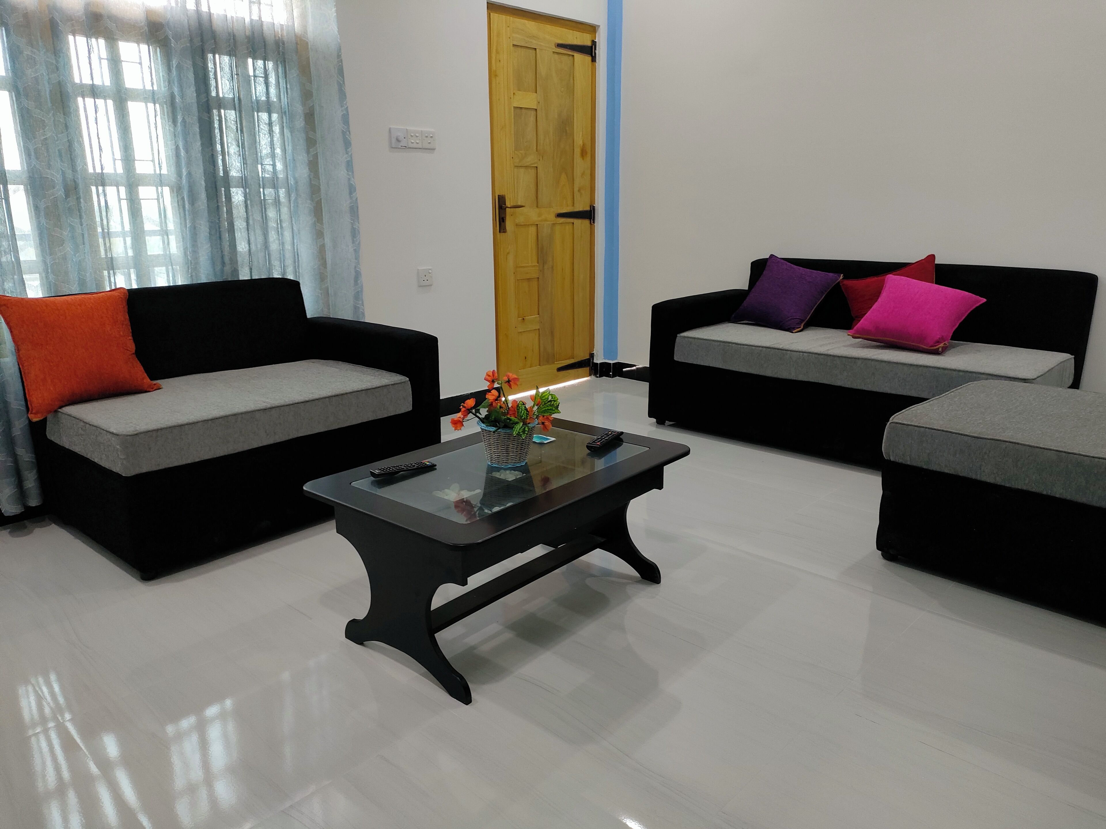 豪華公寓, 陽台, 花園景觀 | 起居區