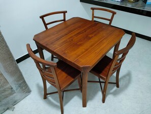 Room service – dining