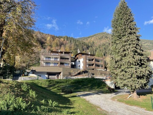 Cosy apartment for 5 guests with WIFI, TV and balcony