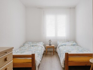 2 chambres, lit parapluie, Wi-Fi gratuit, draps fournis