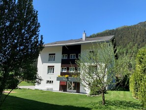 Exterior - Beautiful apartment for 4 people with WIFI, TV, balcony and pets allowed (Fieschertal)