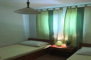 Silitysrauta/-lauta, vauvan matkasänky, ilmainen Wi-Fi