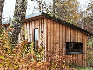 المنشأة من الخارج