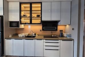 Private kitchen - IMPERIAL KLCC RESIDENCE BY PERKASA IKON (Kuala Lumpur)